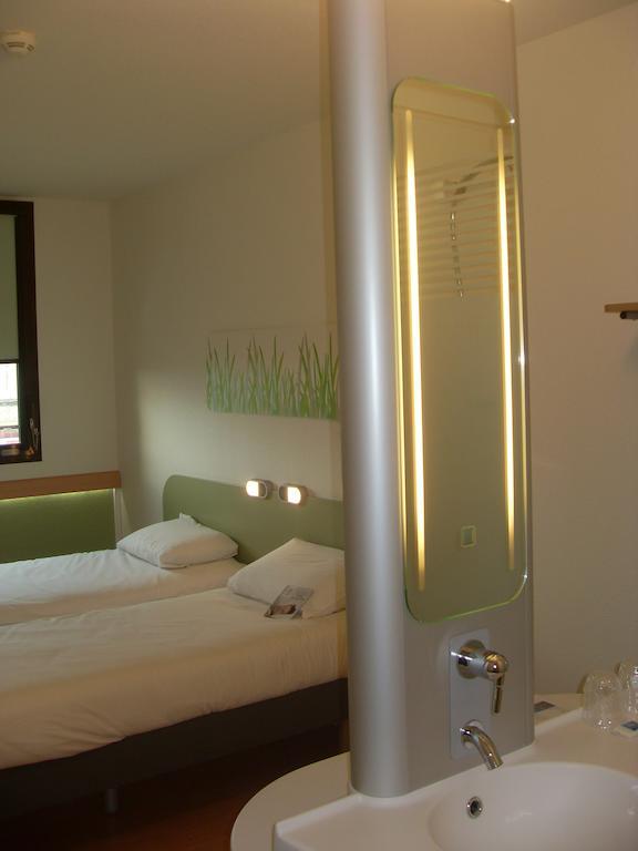 Ibis Budget Nimes Centre Gare Dış mekan fotoğraf