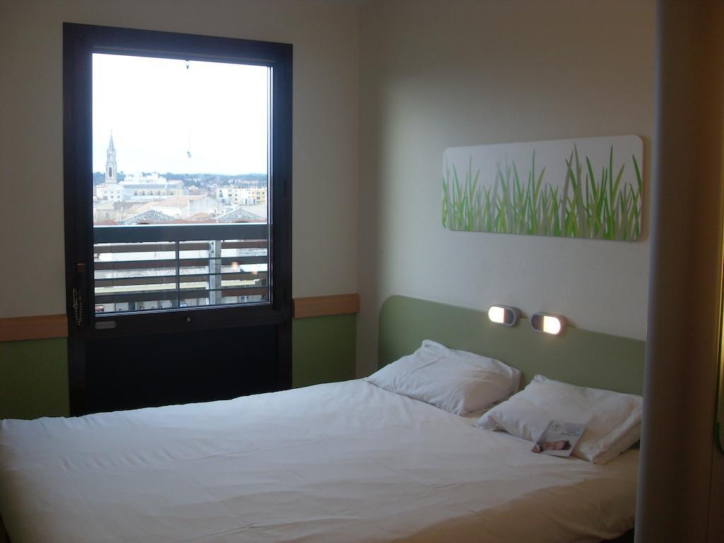 Ibis Budget Nimes Centre Gare Oda fotoğraf